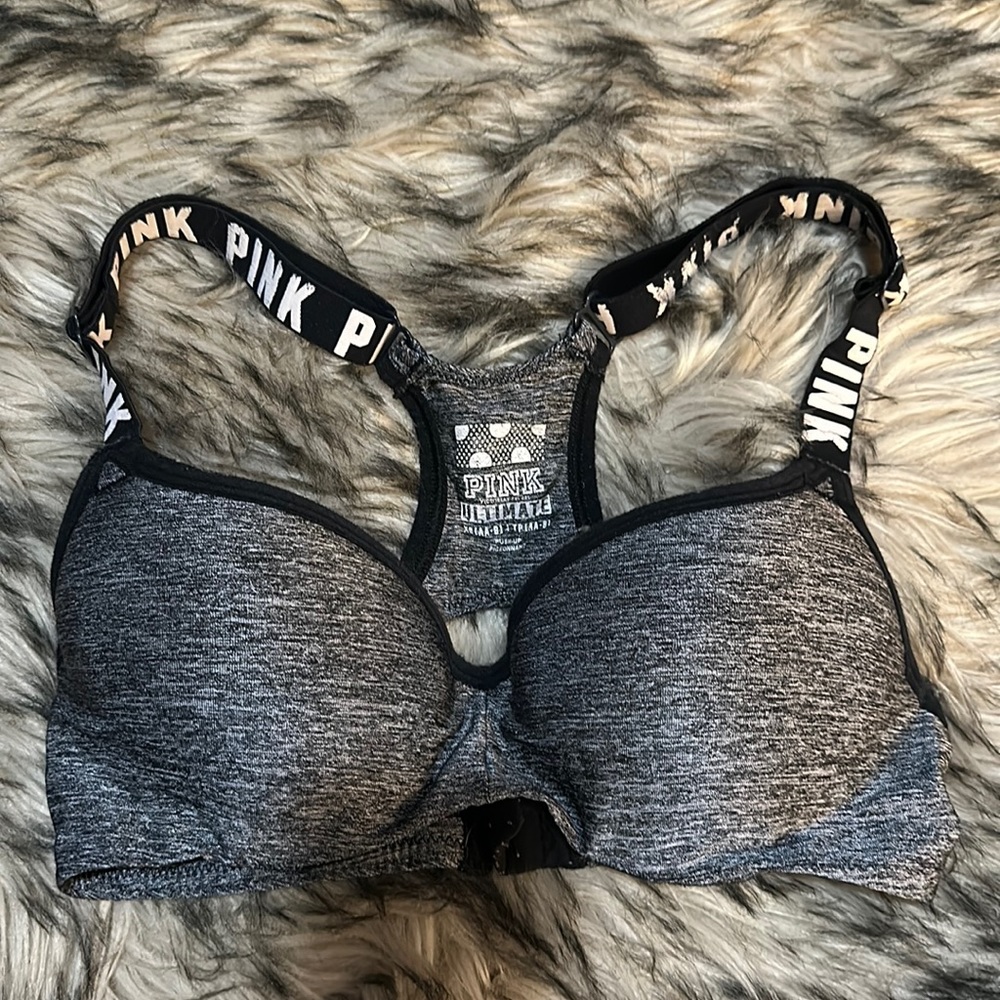 PINK ULTIMATE Sports Bra
